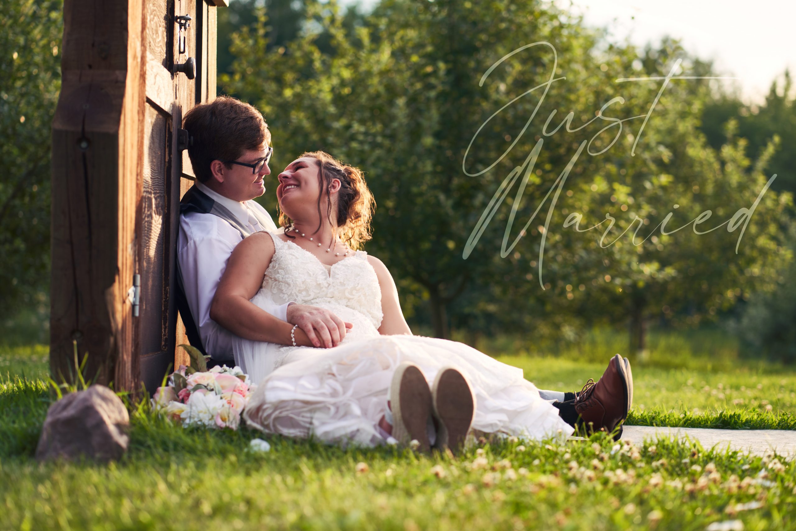 Wedding couple portrait — Sun Prairie Photo & Video